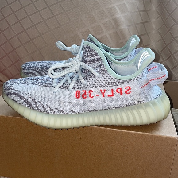 Yeezy Other - 6.5 MEN Yeezy 350 Blue Tint Size